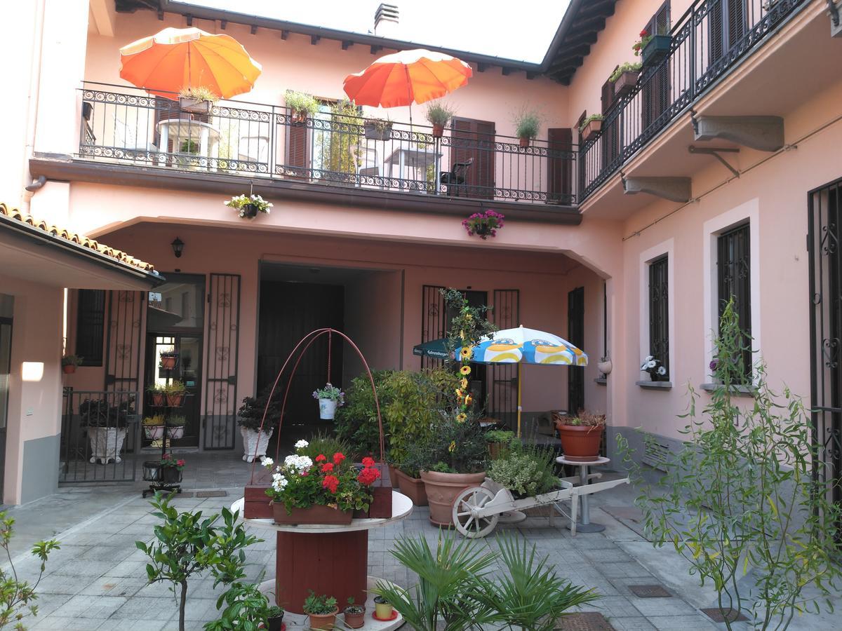 فندق Buscateفي  La Corte Del Poeta المظهر الخارجي الصورة